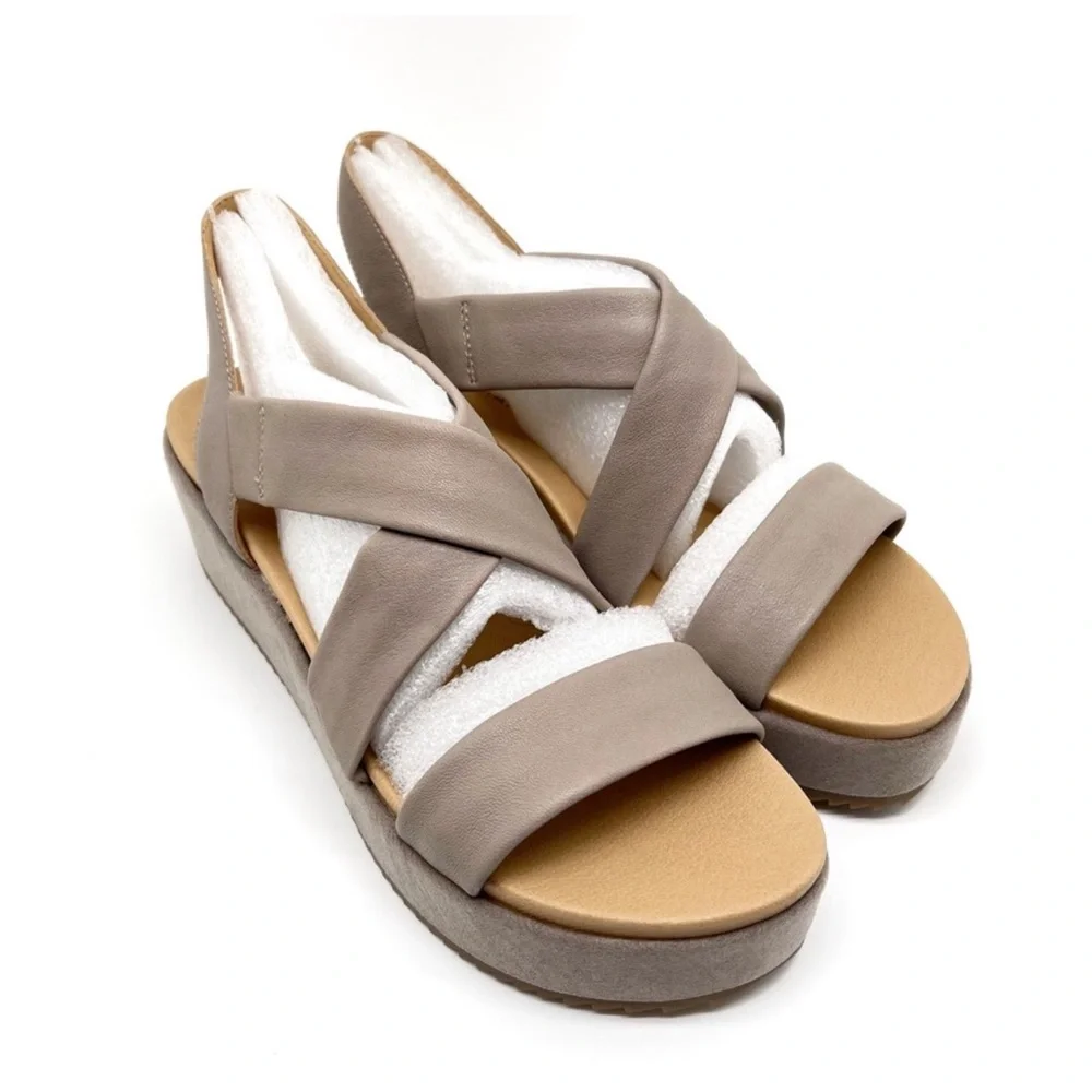 Lucky Brand Sandal Waldyna Crisscross Leather Wedge Chinchilla Oyster Size 10